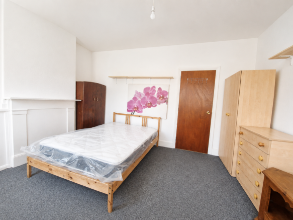 Room 3b opposite