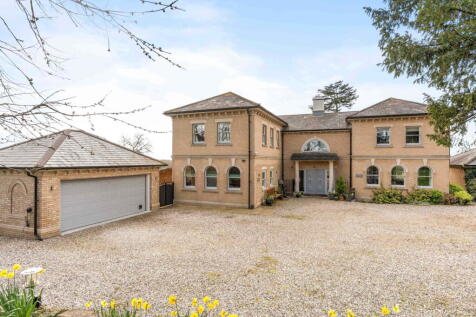 'Cedar Lodge' Stanstead Abbotts, SG12