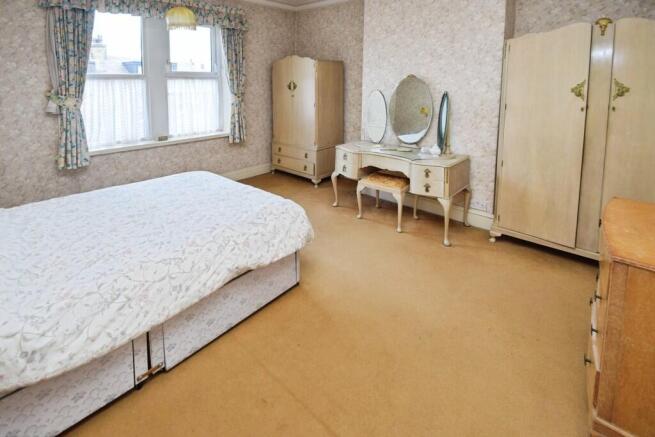 3 bed Semi-Detached for sale Image 8