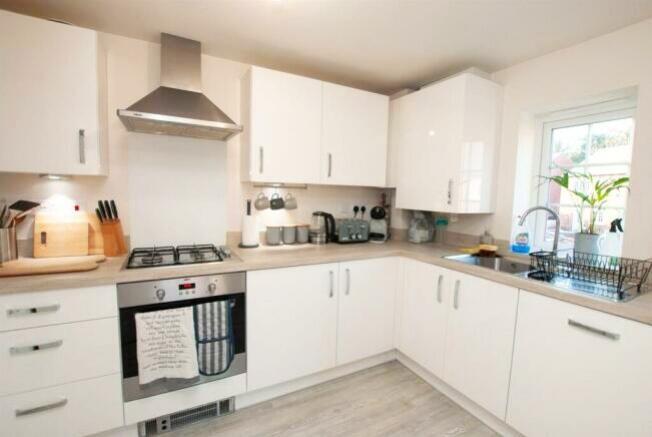 15812_32237601_IMG_10_0000_max_656x437