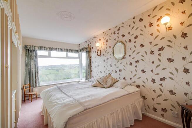 2 bed Detached Bungalow for sale Image 7