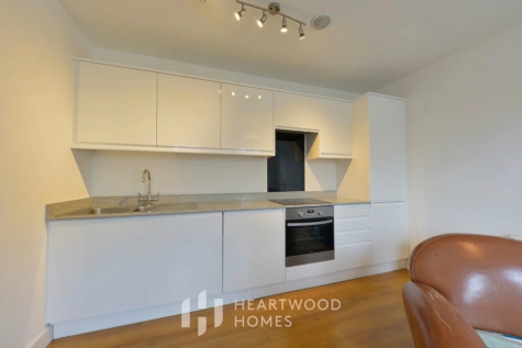 Porters Wood, St. Albans, AL3 6DG