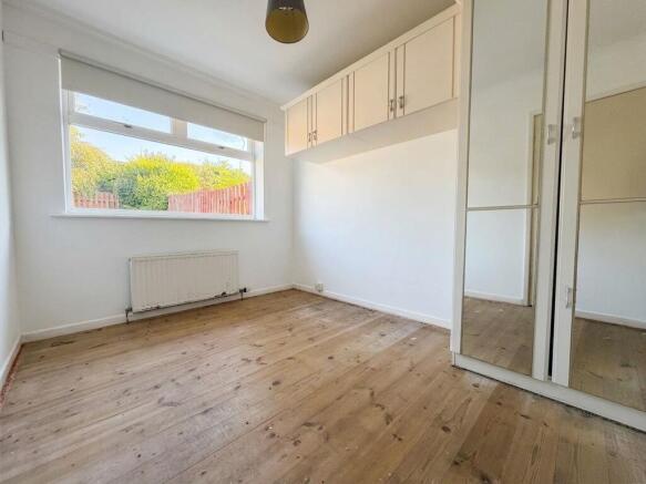 2 bed Semi-Detached Bungalow for sale Image 8