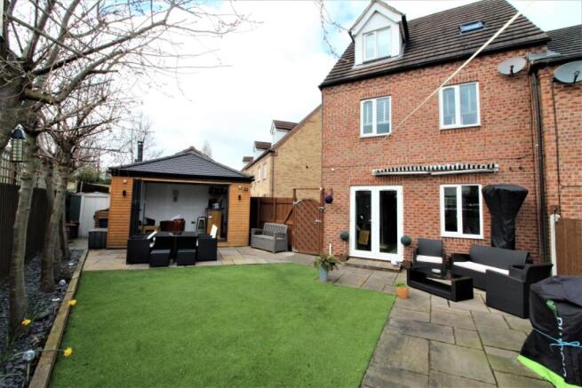 Garden Room / Bar