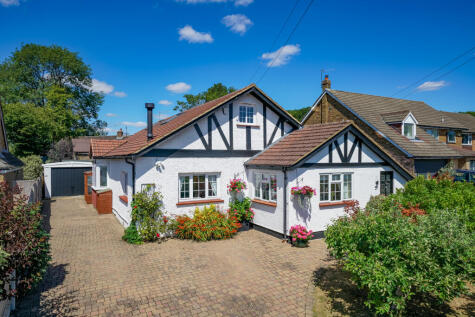 Hillfield Road, Hemel Hempstead, Hertfordshire, HP2 4AB