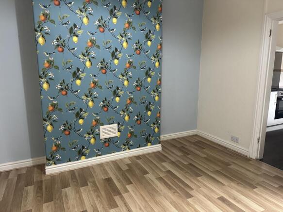 77 St Catherines Gro