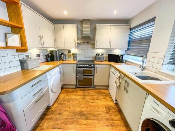 tlc_da15acd7-1a56-4057-9f0d-2a0638bca478_9fd3e7e.j