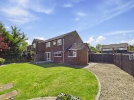 6, Bakers Walk, Aylesbury HP22 5YP