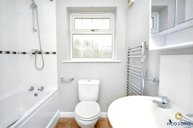 2 bed Terraced for sale Image 8