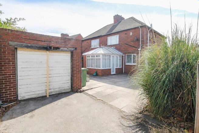 3 bed Semi-Detached for sale Image 10