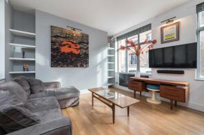 Flat 4, 10 16, Rathbone Street, London W1T 1NT
