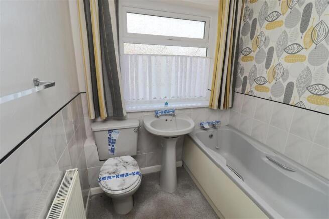 3 bed Semi-Detached for sale Image 9