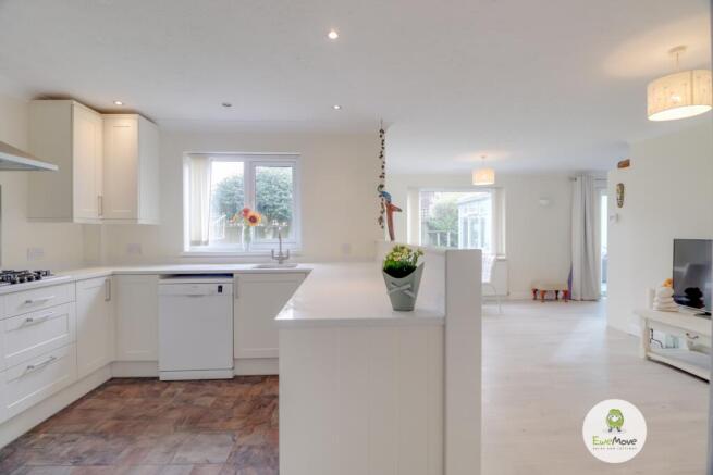 Open Kitchn Diner at Reedsdale by Ben Brind @ EweM