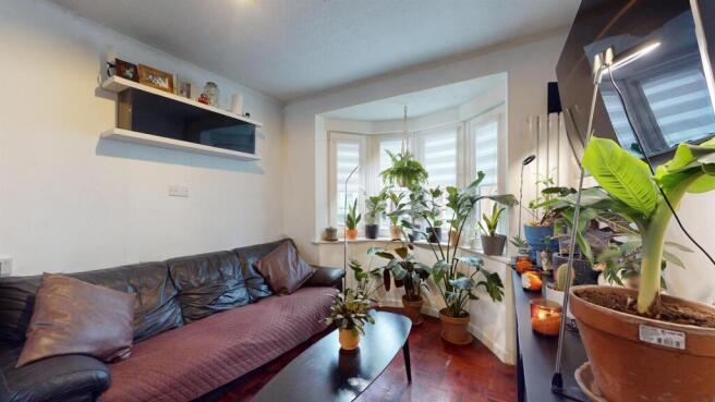 Big House for sale by Barrain London