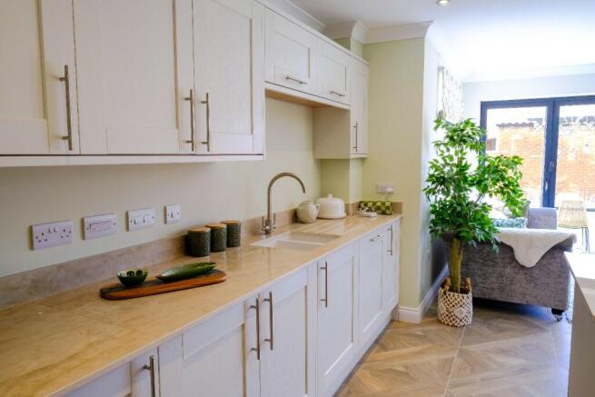 Show Home Image