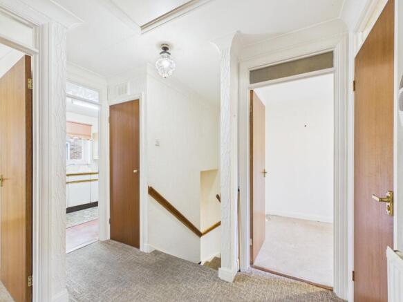 2 bed Flat for sale Image 7