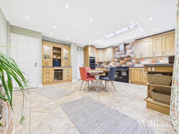 Kitchen/Breakfast Room