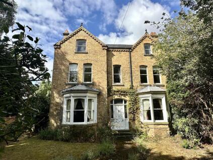 Langton Road, Norton