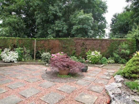 Photo 10