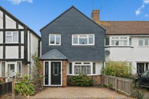 44, Merrilands Road, Worcester Park KT4 8NX