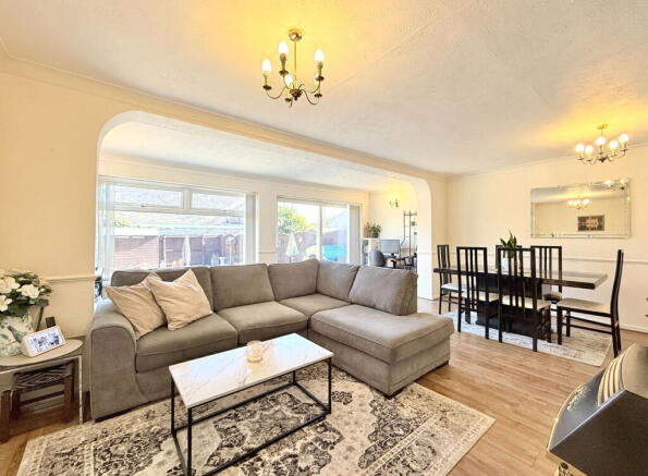Ashorne Close, Hall Green photo 4