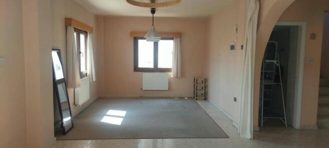 4 Bedroom Villa for