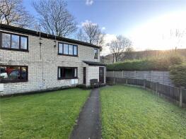 33a, Chew Brook Drive, Oldham OL3 7PD