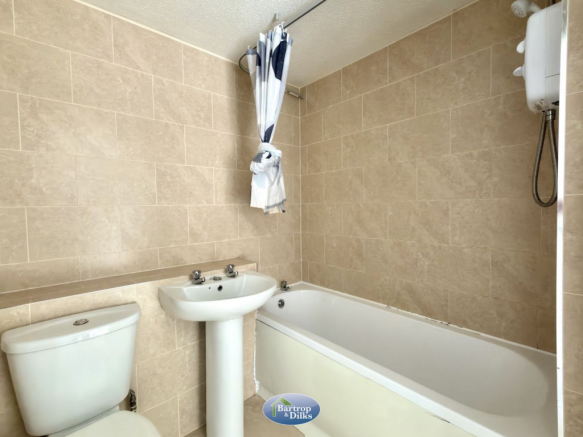 2 bed Semi-Detached for sale Image 4
