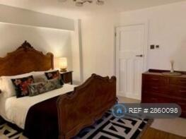 7, Marston Road, Farnham GU9 7BN