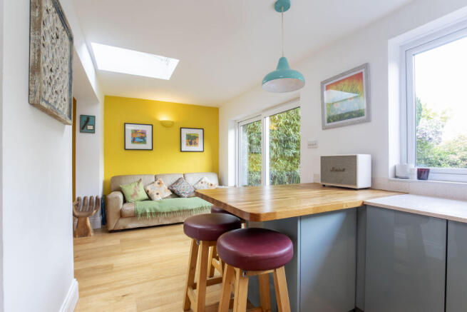Breakfast Bar