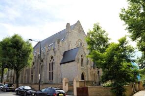 2, Grove View Apartments, Highgate Road, London NW5 1BE