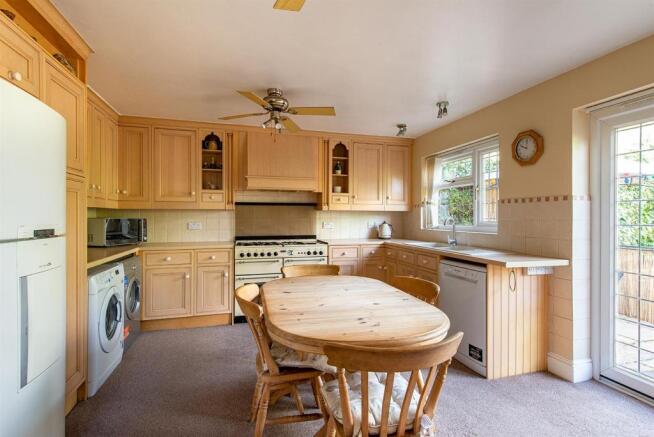 Borden Lane kitchen1a.jpg