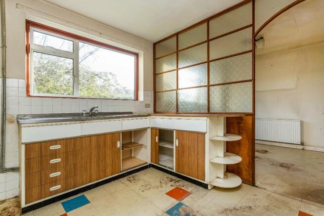 Kitchen/ Dining Room