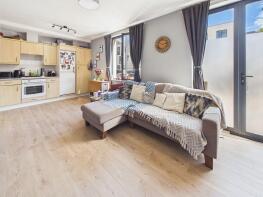 7, Bradwell Court, Godstone Road, Whyteleafe CR3 0GJ