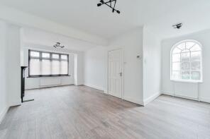 17, Warland Road, London SE18 2EX