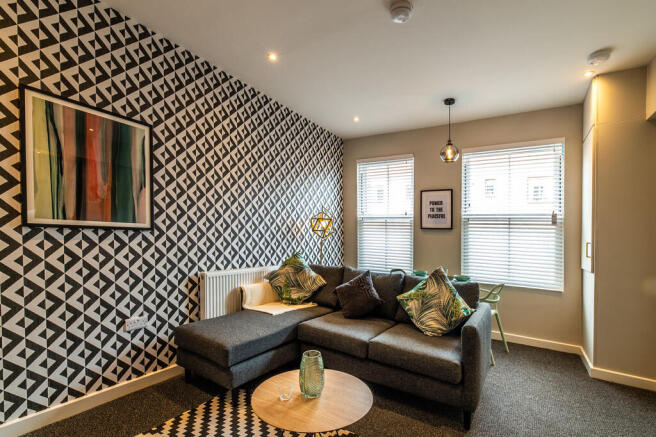 The Maze apt 1-00...