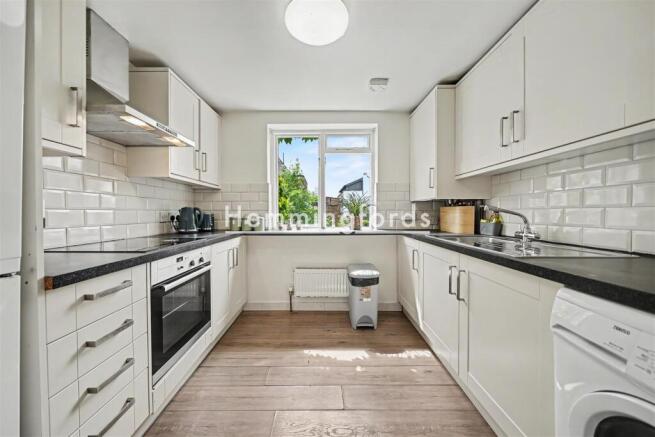 253B Royal College Street NW1 9LU-1.jpg