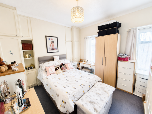 2 bed Terraced for sale Image 7