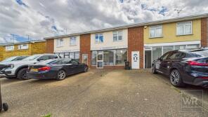 211a, Beauchamps Drive, Wickford SS11 8NS