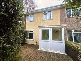 52, Suffolk Drive, Eastleigh SO53 3HW