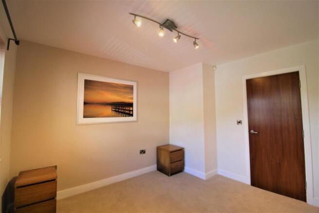 1 bed Flat for sale Image 10