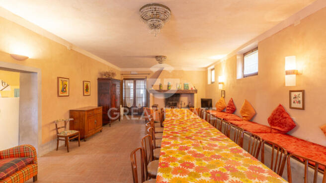 Interno