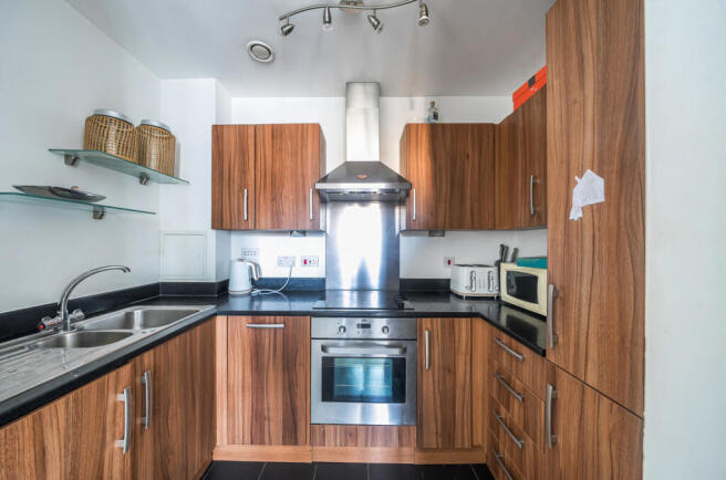 1429041-16-69b9aa...