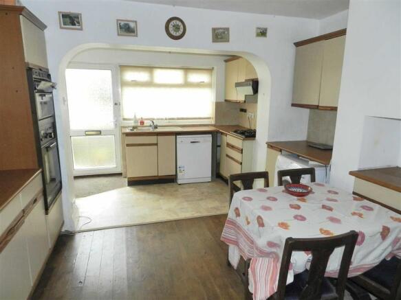 DINING KITCHEN