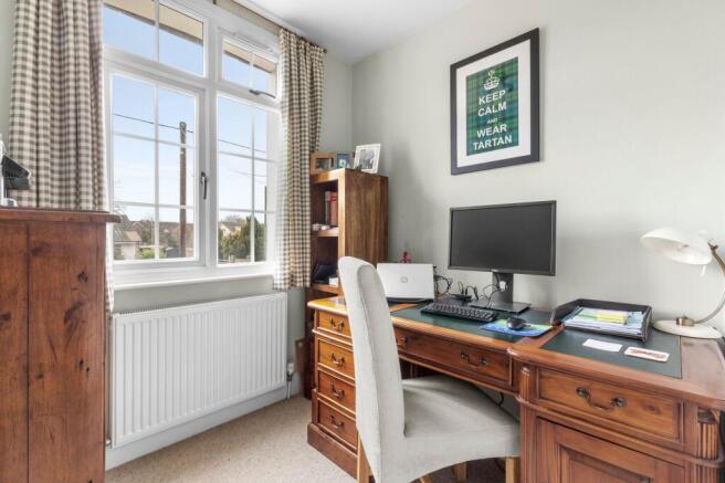 Bedroom/Study