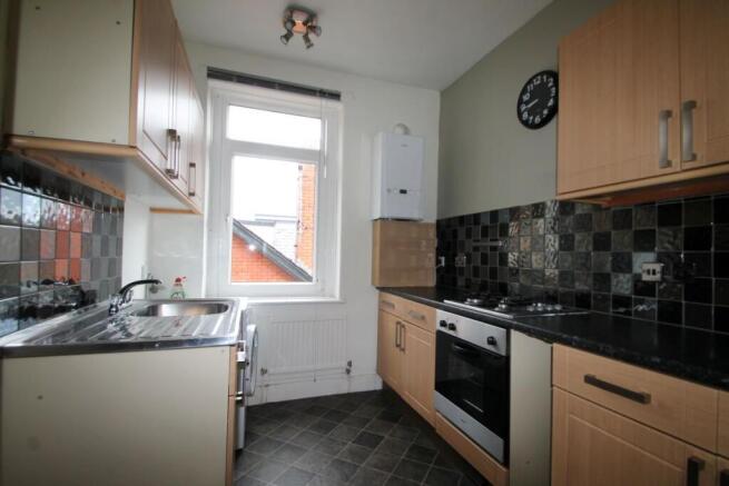 Flat 5, 83 Abbey Road, Llandudno, Conwy, LL30 2EH photo 4