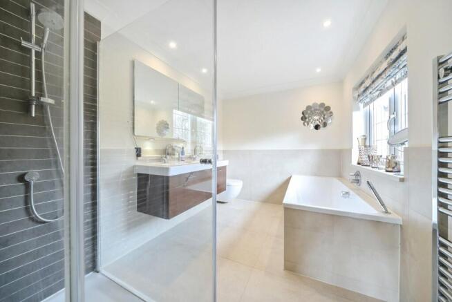Ensuite Bathroom