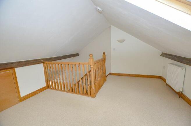 LOFT STUDIO/BEDROOM