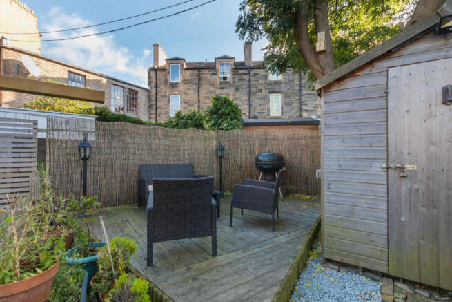 DECKING