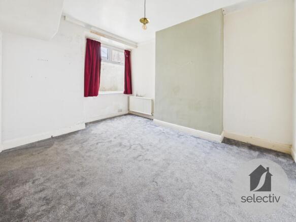 3 bed Terraced for sale Image 4